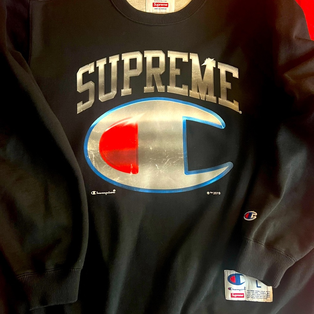 Supreme champion sweater